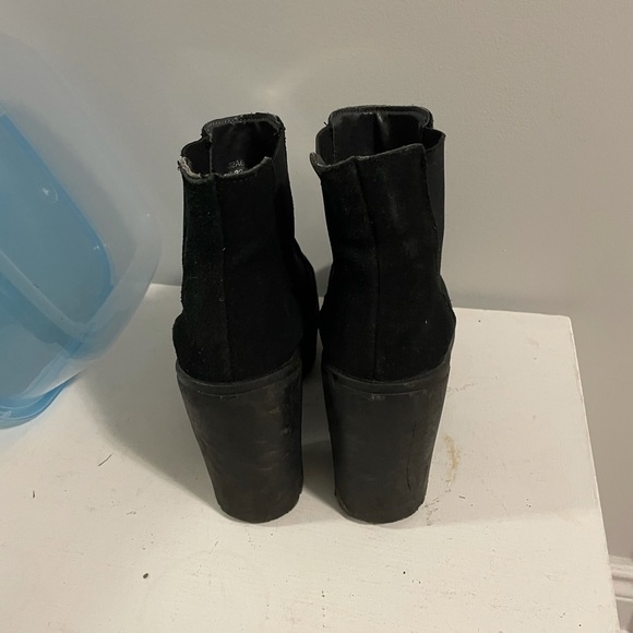 Chunky platform suede boots - Picture 3 of 4